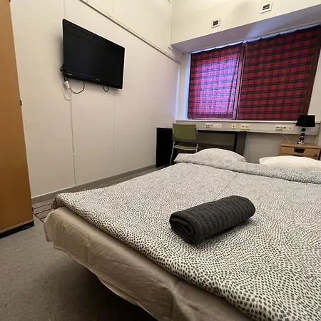 Hmi Smart Group 664 Hostel *
